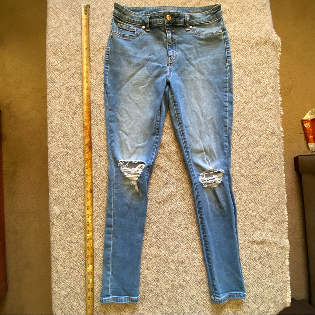 Jennifer Lopez Super Skinny Jeans Distressed Blue Denim Very Stretchy
